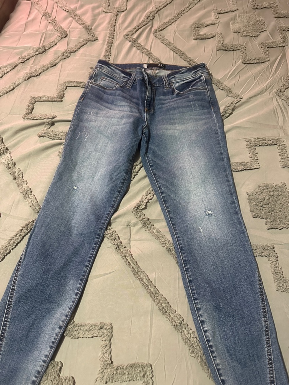 Kut from the Kloth Faded Blue Skinny Jeans